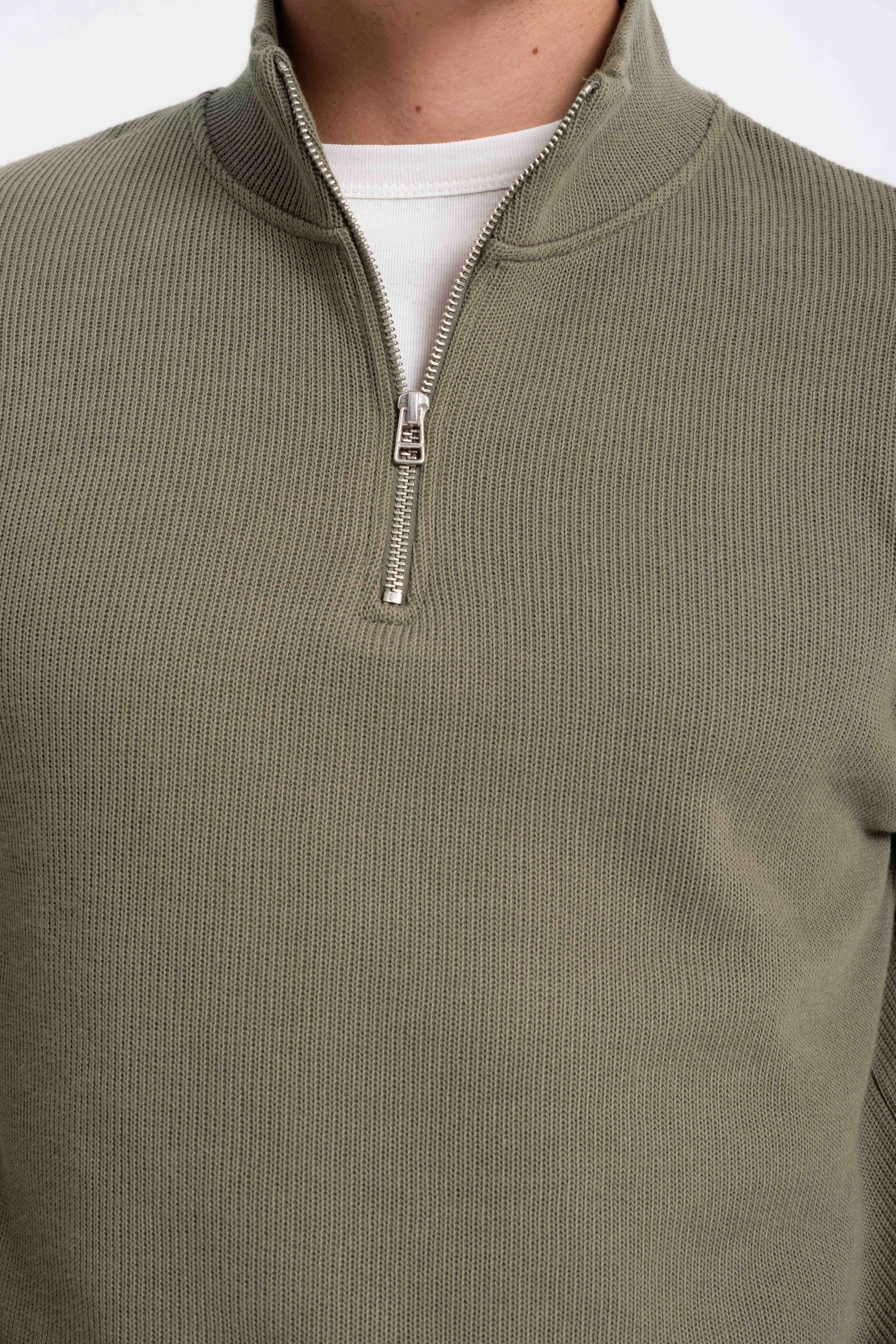 9551 JS DİK YAKA GİPELİ SELANİK SWEAT -R - Color: HAKİ