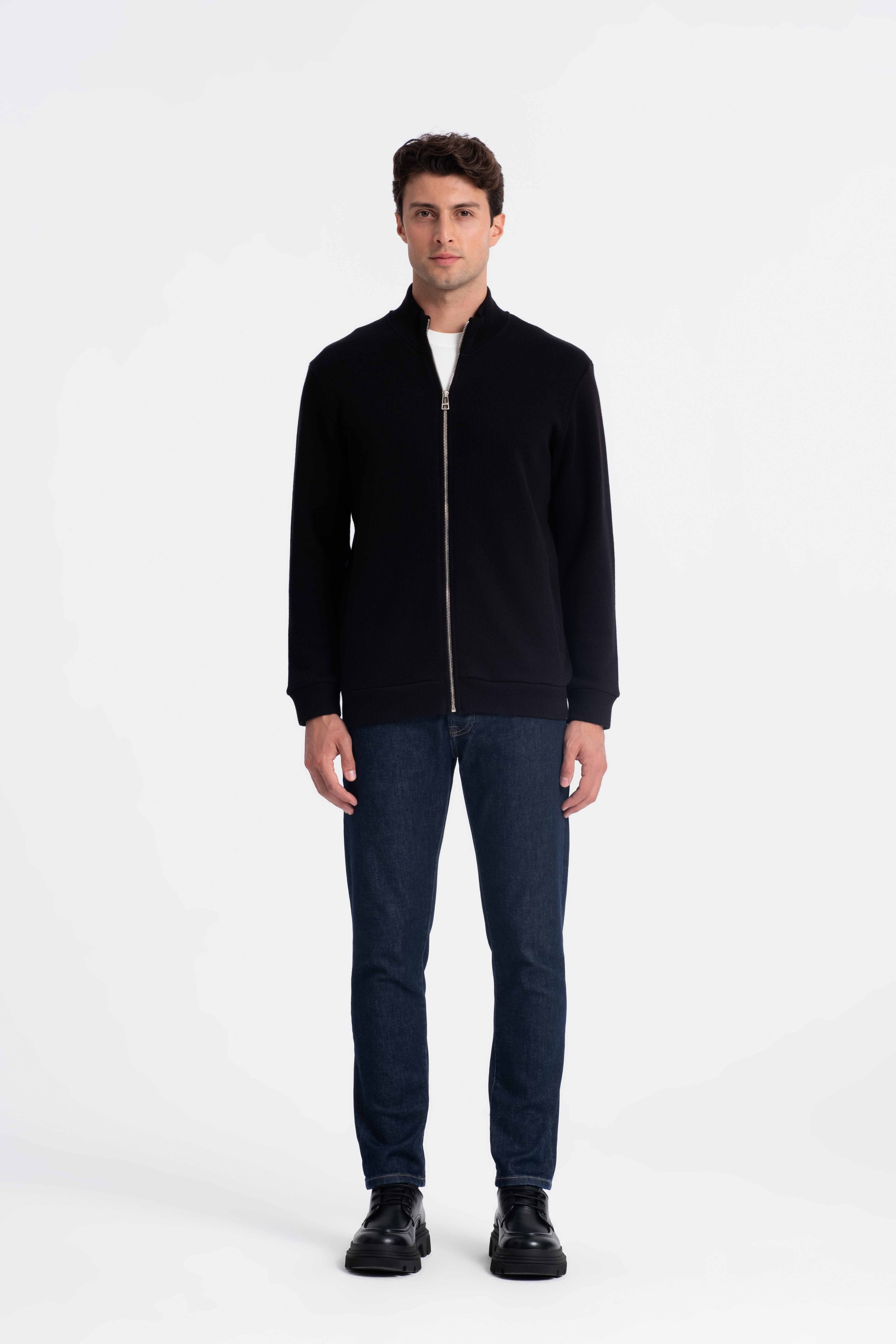 9552 JS DİK YAKA GİPELİ SELANİK HIRKA -R - Color: SİYAH