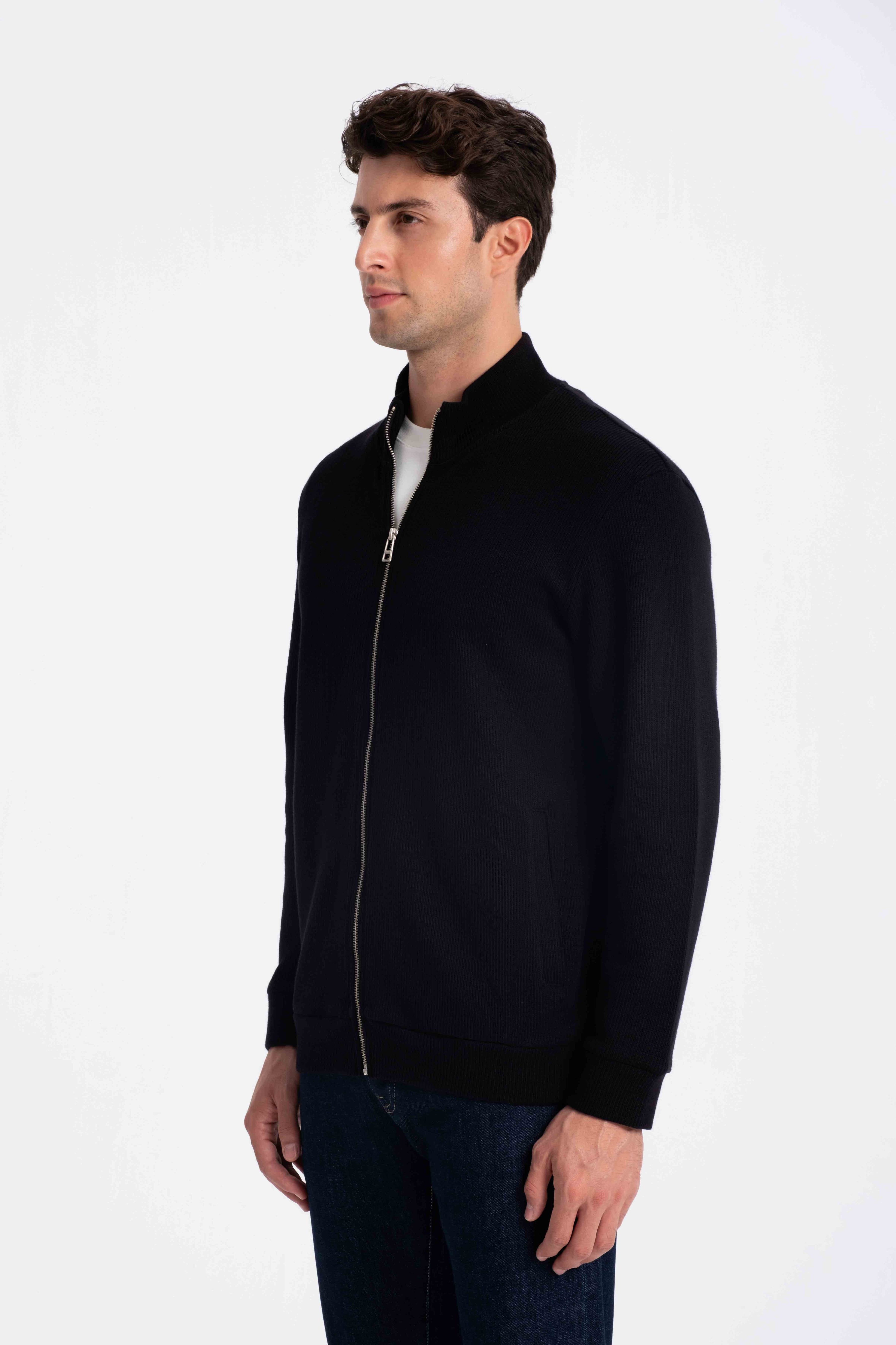9552 JS DİK YAKA GİPELİ SELANİK HIRKA -R - Color: SİYAH