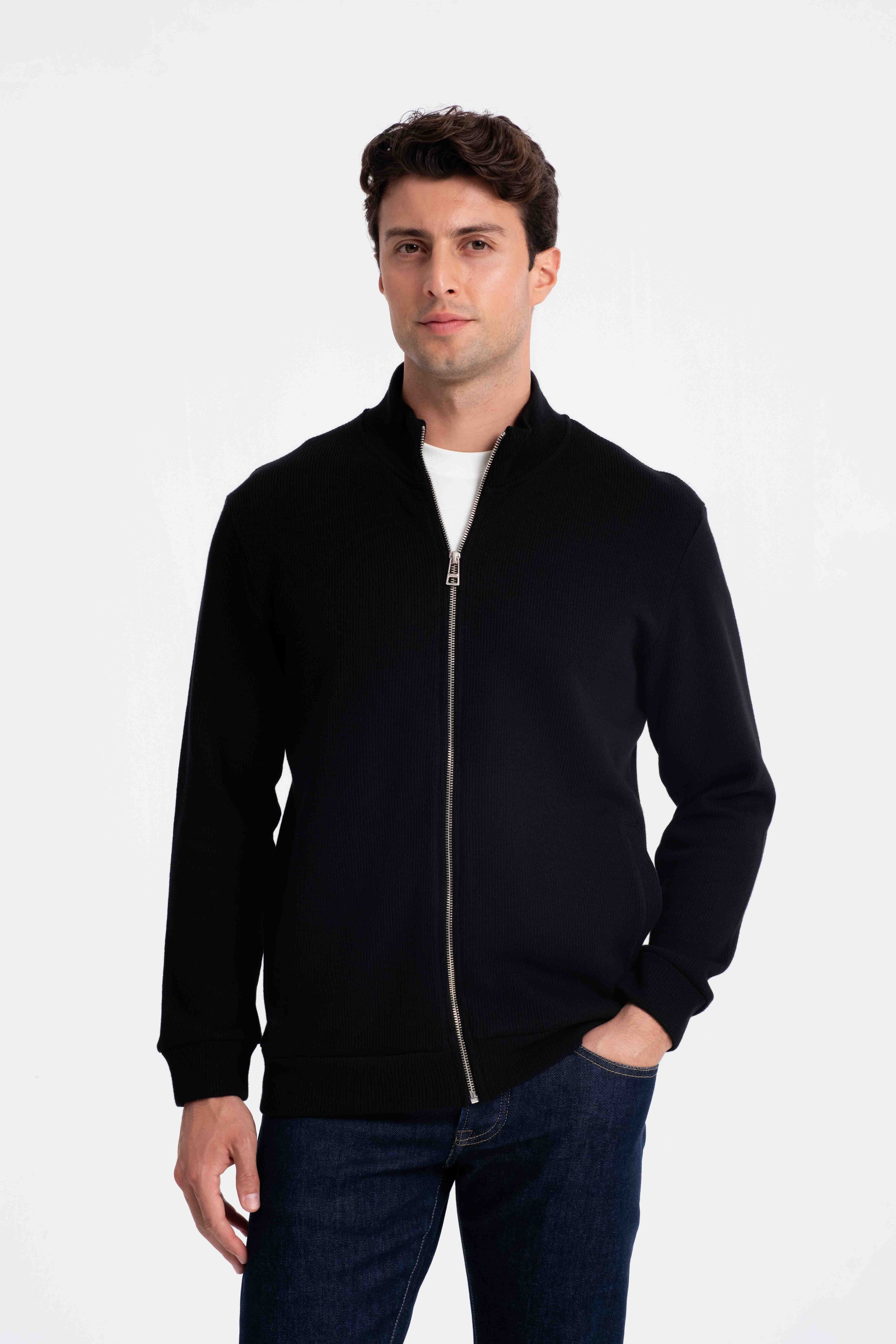 9552 JS DİK YAKA GİPELİ SELANİK HIRKA -R - Color: SİYAH
